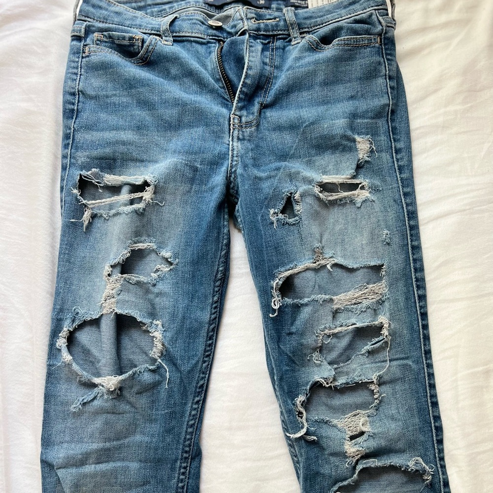 Ripped Skinny Jeans